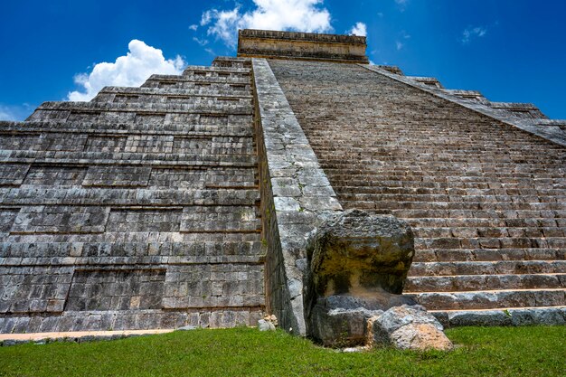 Mexico chichen itza pyramid