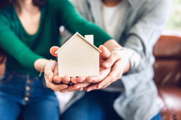 Foto middelsectie van een modelhuis voor echtparen