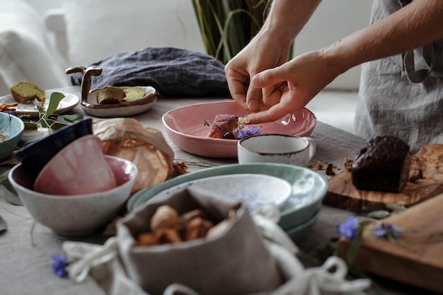 Photo midsection of man preparing food