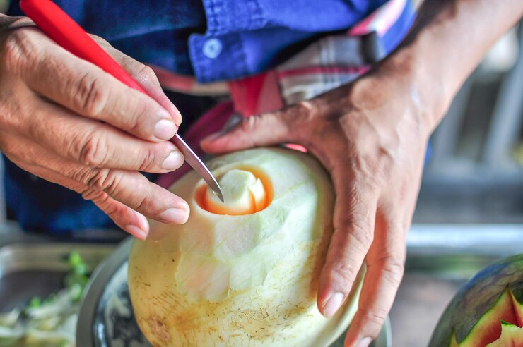 Photo midsection of man preparing food