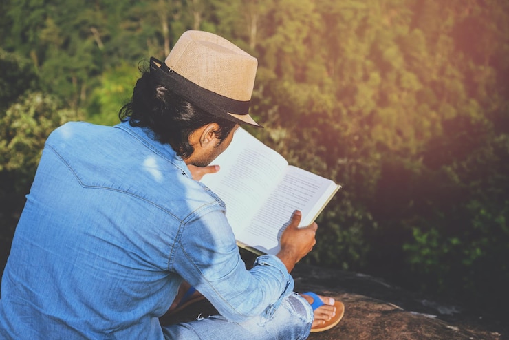 Travel Writing: Inspiring Wanderlust Through Words Travel Writing: Inspiring Wanderlust Through Words