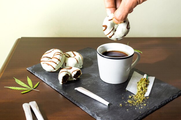 Photo midsection of person preparing food on table