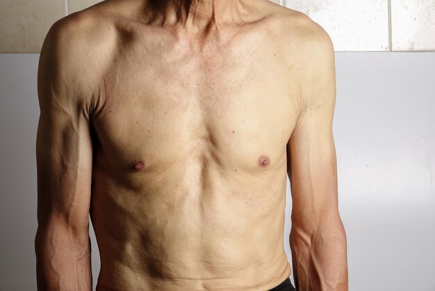 Photo midsection of shirtless man