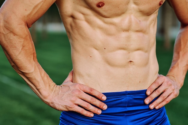 Photo midsection of shirtless man