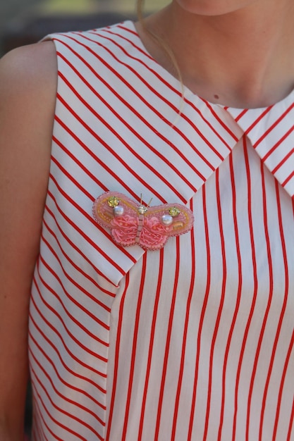 Photo midsection of woman wearing striped top