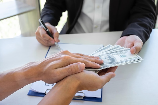 Photo midsection of woman working on table