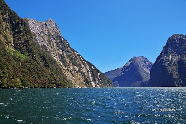 Milford sound fjord, nieuw-zeeland