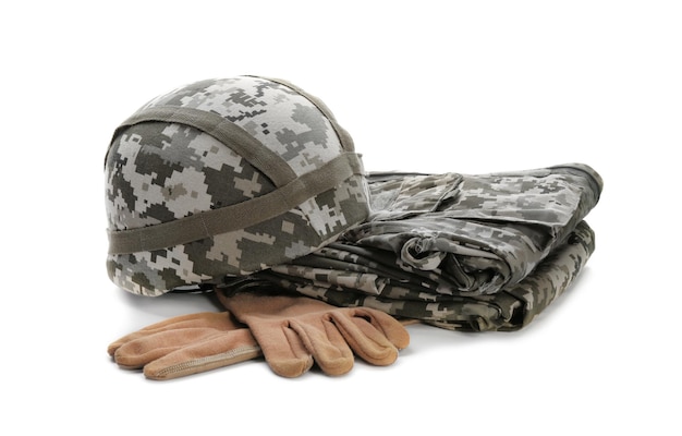 Militaire kleding op witte achtergrond