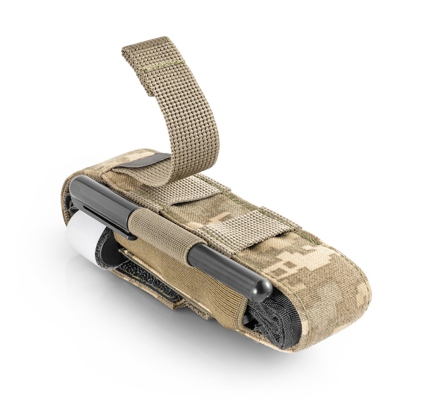 Marsupio militare in mimetico pixel con cinturino per sistema molle e laccio emostatico e pennarello all'interno equipaggiamento militare kit di pronto soccorso strumento per sanguinamento