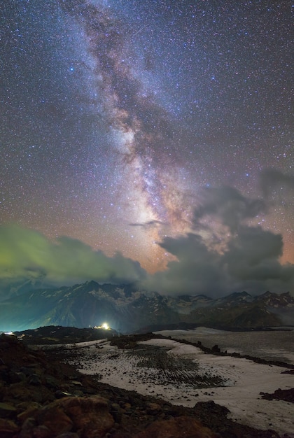 Elbrus 산에서 은하수