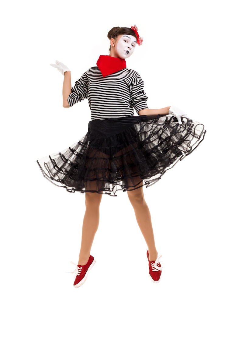 Фотография художник mime женщина смотрит в камеру