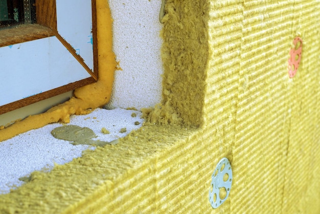 Mineral wool house insulation