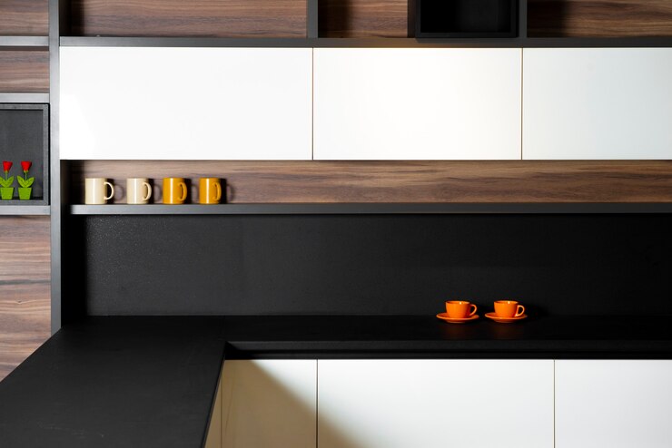 Minimalistic, Lively and modern kitchen in a expensive flat