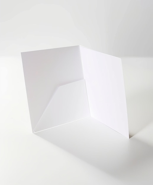 Foto minimalistische mockup van een lege witte uitnodigingskaart