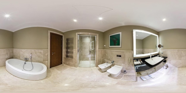 MINSK WIT RUSLAND 27 JULI 2017 360 panorama uitzicht in modern leeg toilet badkamer toilet toilet vol 360 bij 180 graden panorama in equirectangular bolvormige projectie skybox VR AR inhoud