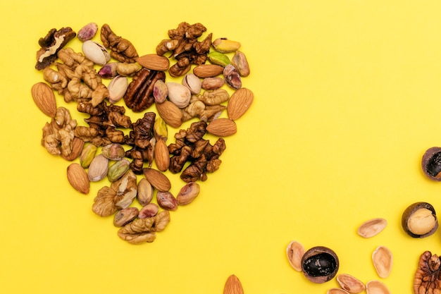 Mix of walnutpistachiospecanalmondKetogenic diet