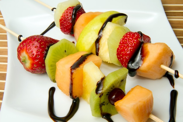 mixed fruit skewer