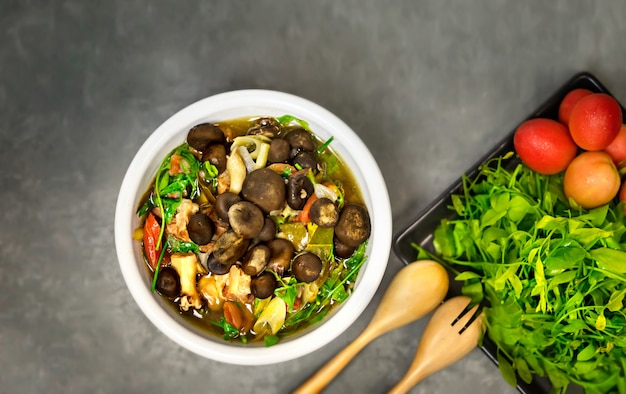 Mixed mushroom spicy curry