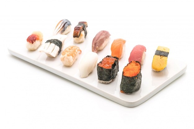 Photo mixed sushi nigiri - japanese food style