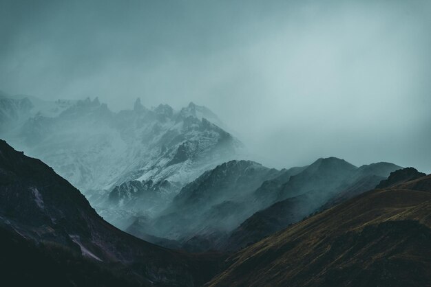 Photo mkinvartsveri mountain georgia