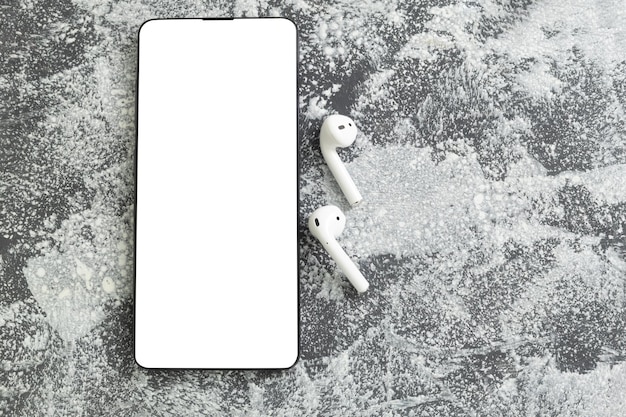 Фото Мобильный телефон с белым экраном для дизайнера