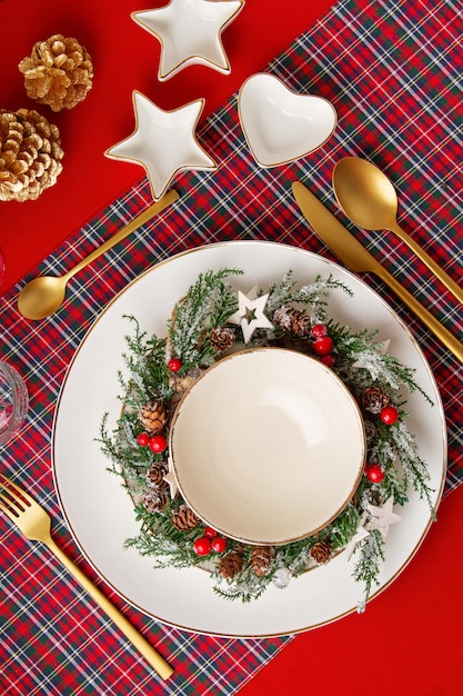 Photo mockup of festive decoration of christmas table for the party