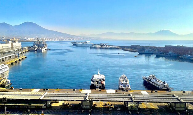 Mode of transportation in napoli