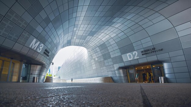 Photo modern architecture of dongdaemun design plaza or ddp the famous lanmark of seoul south korea