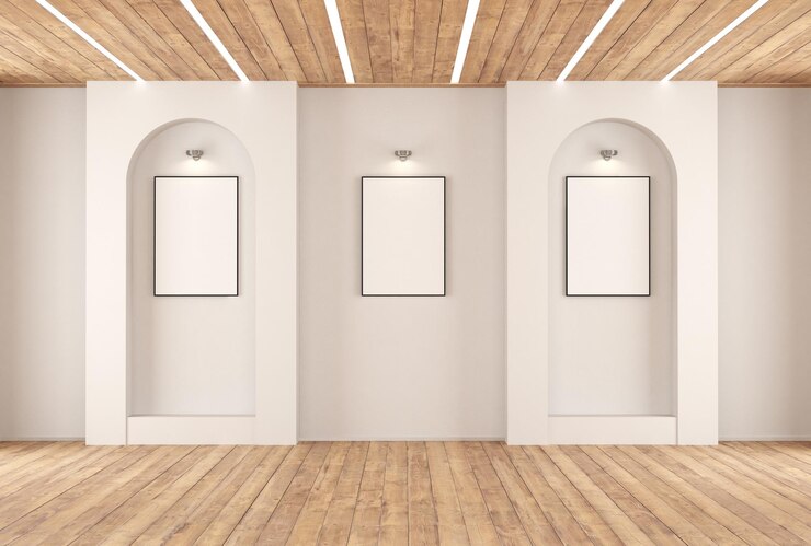 Photo modern art gallery interior with three vertical mockup posters hanging on the wall