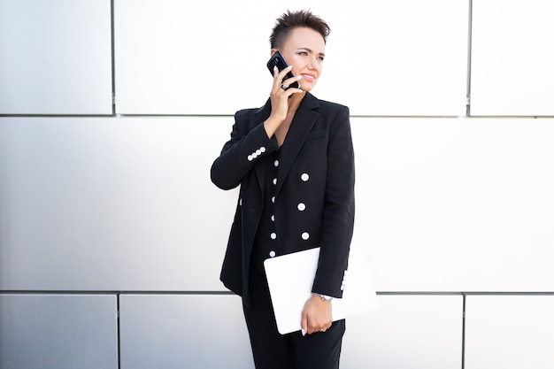 Modern business woman in the office with copy space