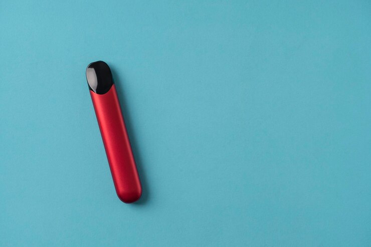 Photo modern electronic cigarette isolated on blue background