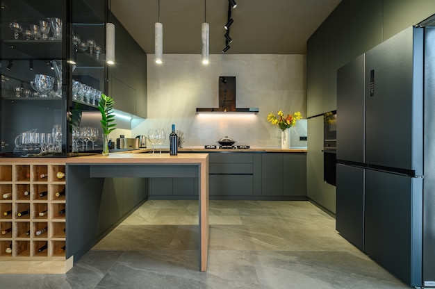 Modern groot luxe studio-appartement met keuken