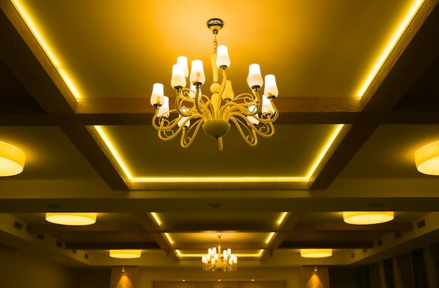 How to Choose the Right Light Fixtures for Your Home?