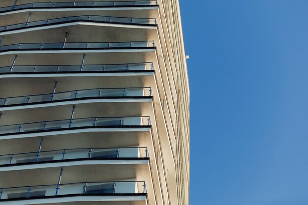 Edificio residenziale di lusso moderno. alloggio confortevole