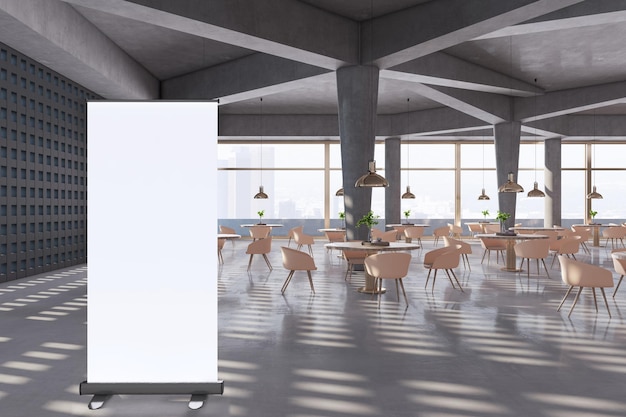 Modern ruim betonnen restaurantinterieur met lege witte mock-up reclameposter panoramisch uitzicht op de stad tafels en stoelen Cafetaria projectconcept 3D-rendering