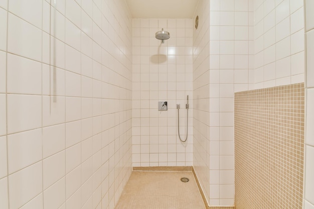 Modern shower stall