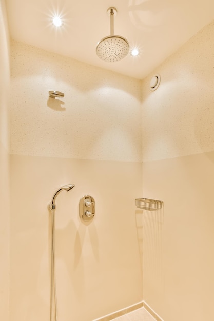 Modern shower stall