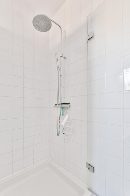 Photo modern shower stall