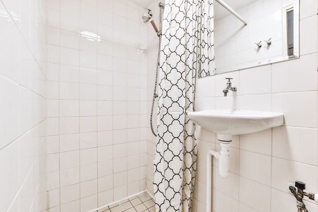 Modern shower stall