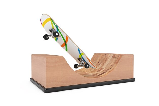 白い背景の上の木製のハーフパイプランプとモダンなスケートボード。 3Dレンダリング