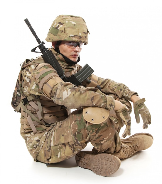 Photo modern soldier with rifle