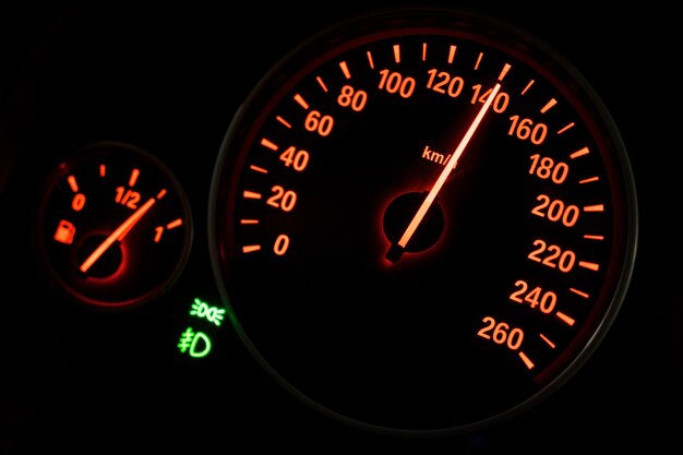 Photo modern speedometer in a car