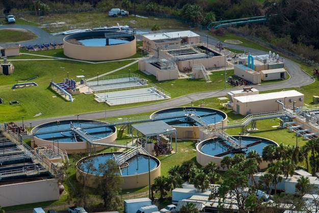 Photo modern water cleaning facility at urban wastewater treatment plant purification process of removing