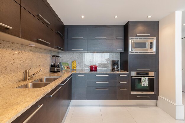 Moderne keuken architectonische Ontwerpontwikkeling keuken toonbank houten vloer