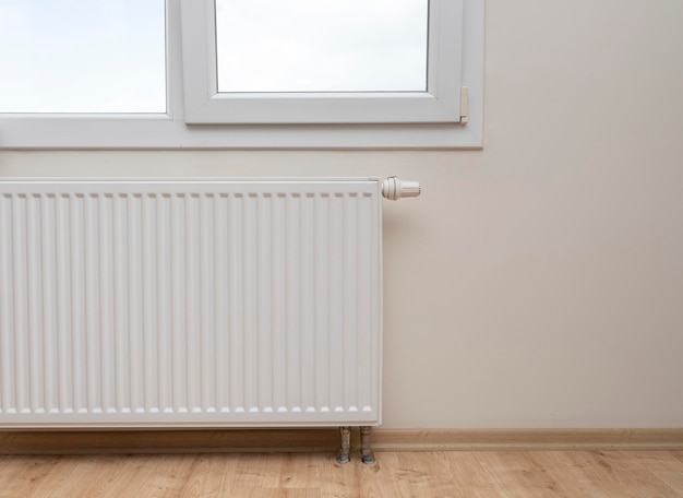 Moderne witte radiator