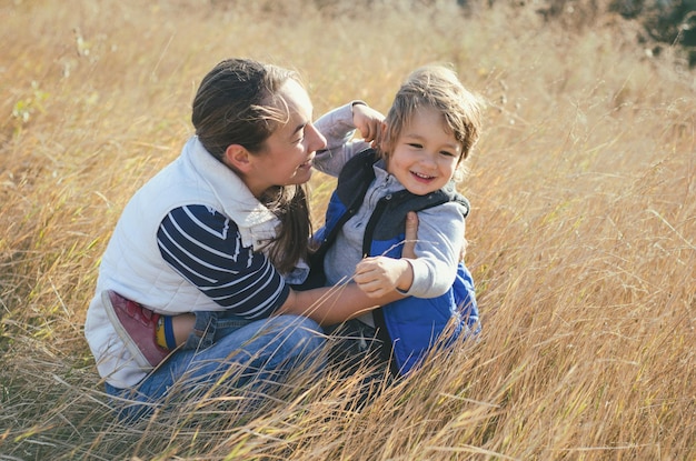 Foto moeder en zoon