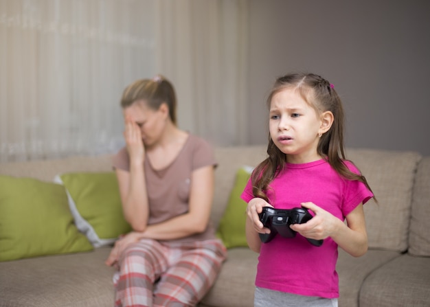 Moeder frustreerde het dat haar dochter videogames speelt