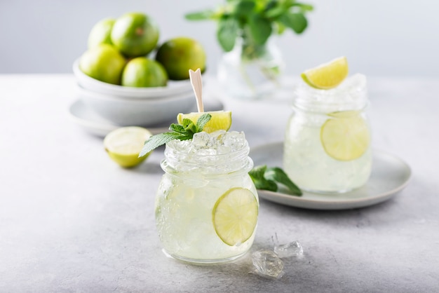 Mojito cocktail with lime