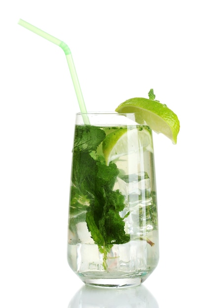 Mojito geïsoleerd op wit