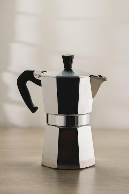 Moka pot Italian style's brewing coffee equipmentx9